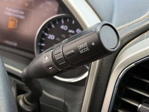 Used 2022 Ford F250 Lariat w/ Lariat Value Package AWD/4WD image 20