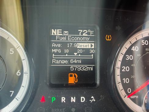 Used 2019 RAM 1500 Express AWD/4WD image 11