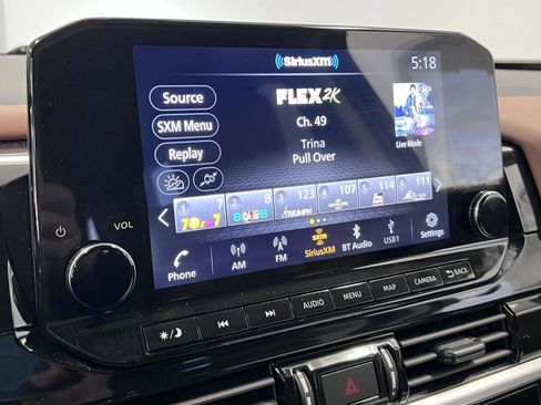 Used 2024 Nissan Pathfinder Platinum w/ Cargo Package image 7