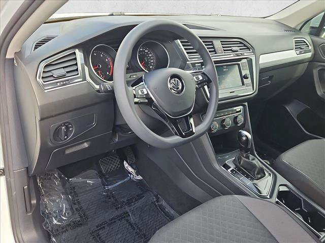 Used 2020 Volkswagen Tiguan S FWD image 10