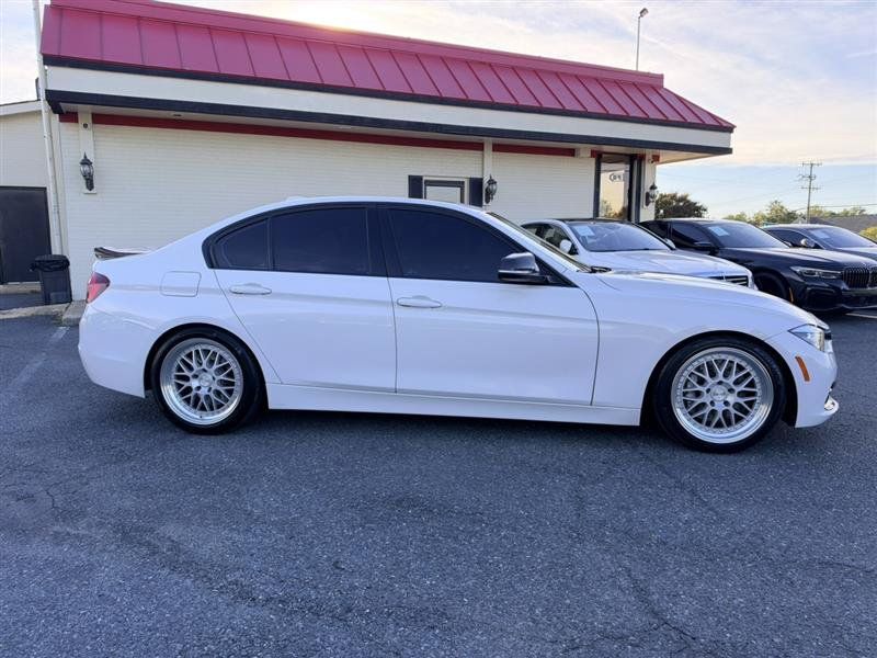 Used 2018 BMW 340i xDrive Sedan w/ Shadow Sport Edition AWD/4WD image 4
