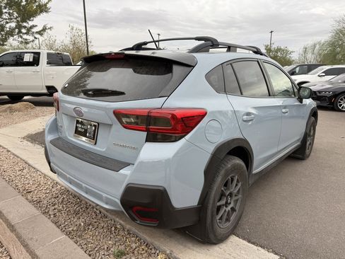 Used 2019 Subaru Crosstrek 2.0i image 3