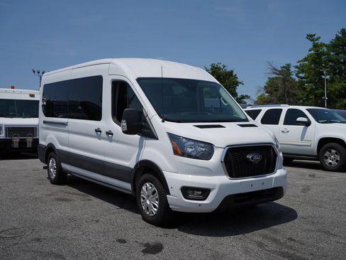 Used 2025 Ford Transit 350 XLT RWD image 9