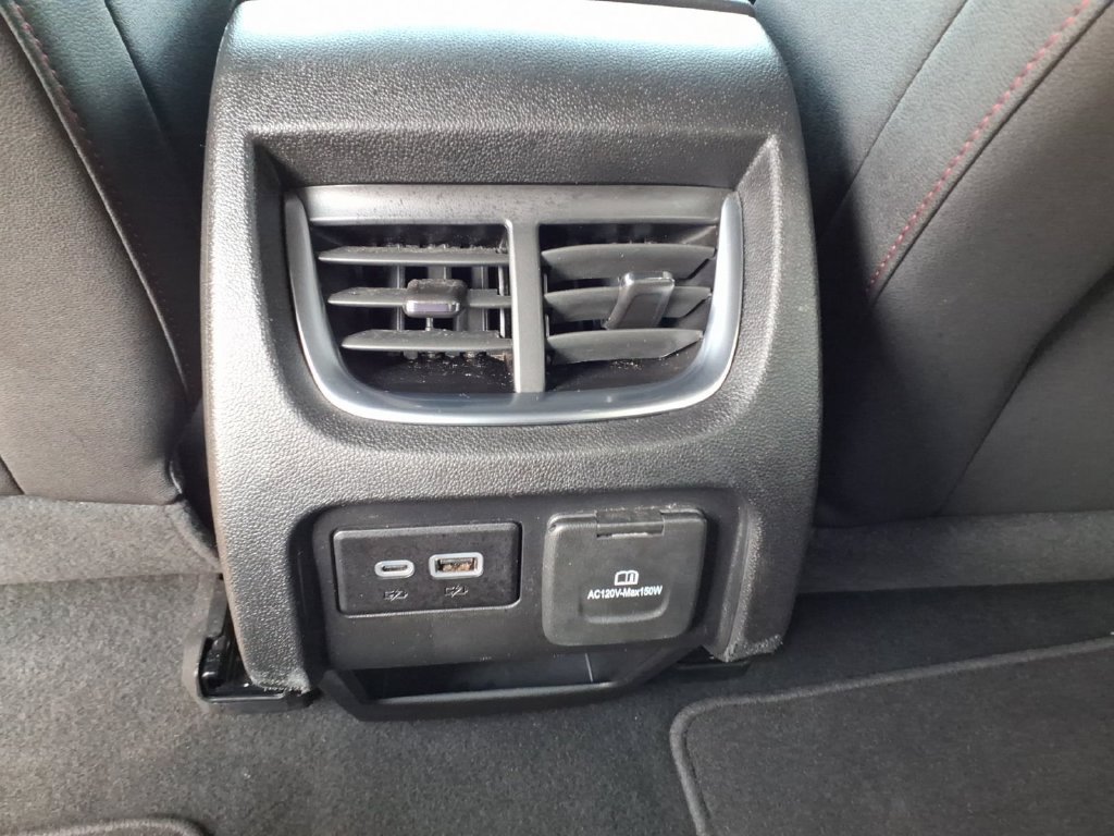 Used 2025 Chevrolet Blazer RS FWD image 17