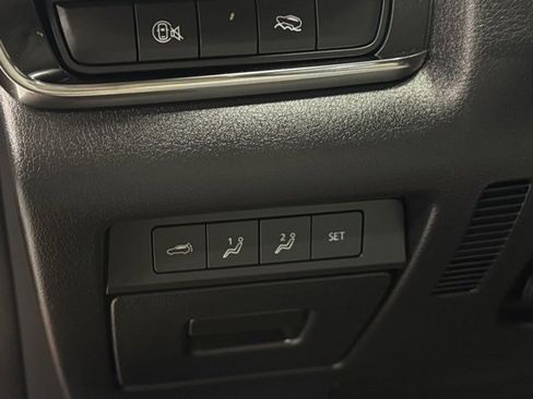 Certified 2025 MAZDA CX-30 AWD 2.5 S w/ Premium Package image 21