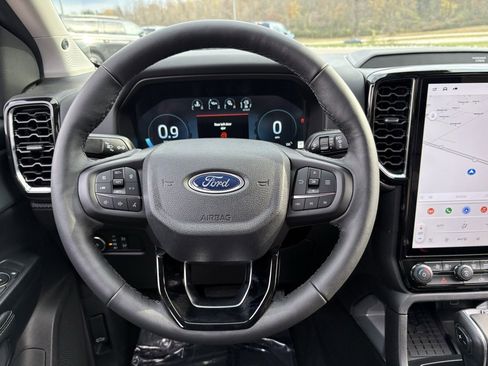 New 2025 Ford Ranger Lariat w/ Convenience Package image 32