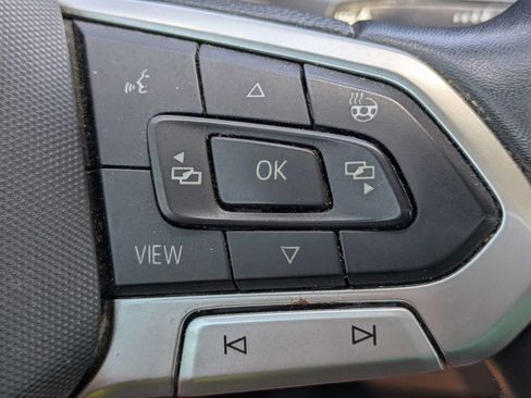 Used 2022 Volkswagen Taos SE AWD/4WD image 29