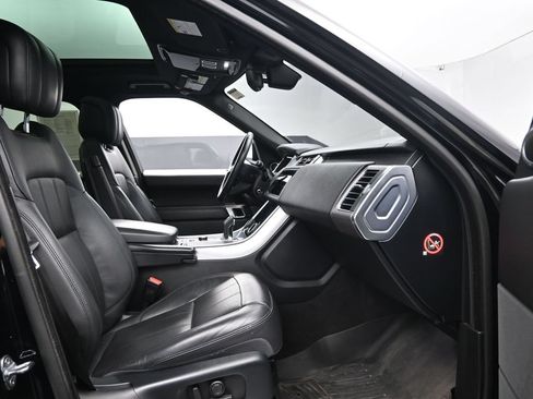 Used 2019 Land Rover Range Rover Sport HSE AWD/4WD image 27