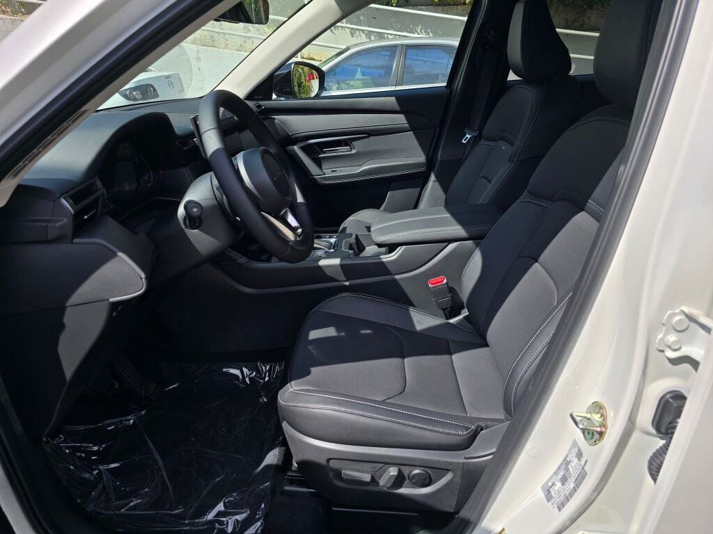 New 2026 MAZDA CX-5 2.5 S w/ Premium Package AWD/4WD image 18