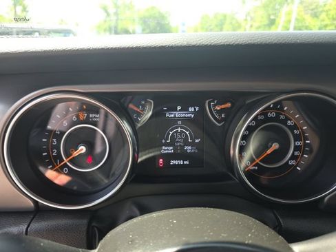 Used 2023 Jeep Gladiator Sport AWD/4WD image 22