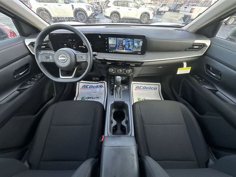 New 2026 Nissan Kicks S image 20