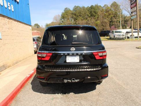 Used 2021 Nissan Armada SV RWD image 6