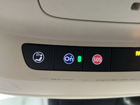 Certified 2023 Buick Envision Avenir AWD/4WD image 29