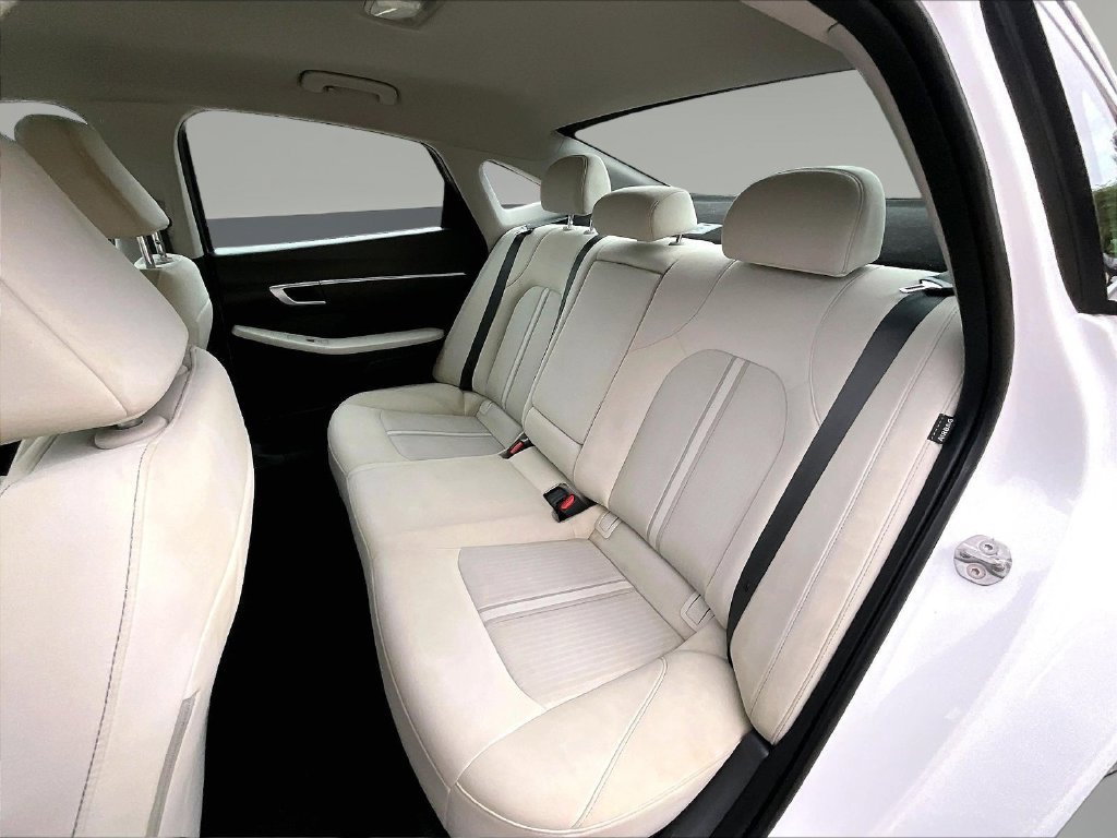 Used 2025 Hyundai Sonata SEL FWD image 25