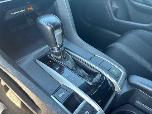 Used 2020 Honda Civic Sport image 26
