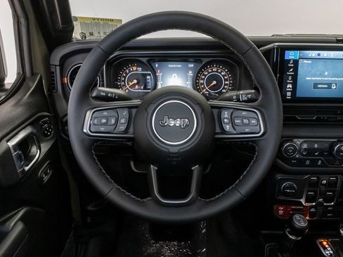 New 2026 Jeep Gladiator Mojave image 13