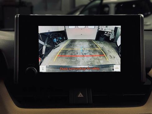 Used 2024 Toyota RAV4 XLE w/ Weather Package image 33