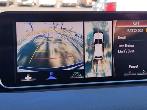 Used 2017 Lexus RX 350 AWD image 27