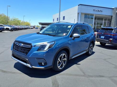 Certified 2023 Subaru Forester Touring AWD/4WD image 8