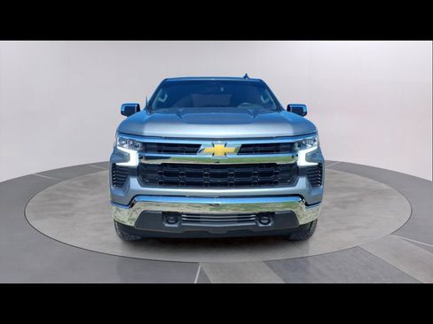 Used 2025 Chevrolet Silverado 1500 LT AWD/4WD image 8