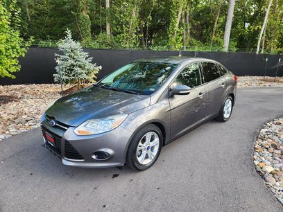 Used 2014 Ford Focus SE