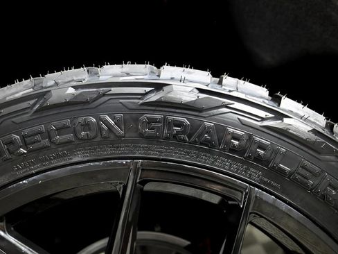 Used 2026 Cadillac Escalade V w/ LPO, Floor Liner Package image 54