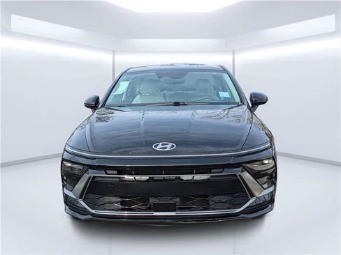 Certified 2025 Hyundai Sonata SEL image 8