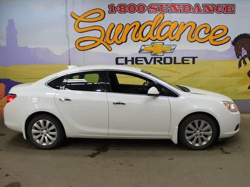 Used 2017 Buick Verano Convenience FWD image 1