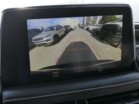 Used 2023 Chevrolet Tahoe Premier image 18