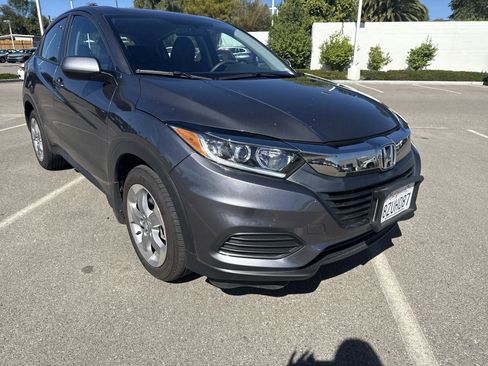 Certified 2022 Honda HR-V LX image 7