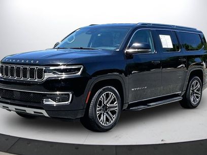 Used 2024 Jeep Wagoneer L Series II w/ Flexible Seating Group