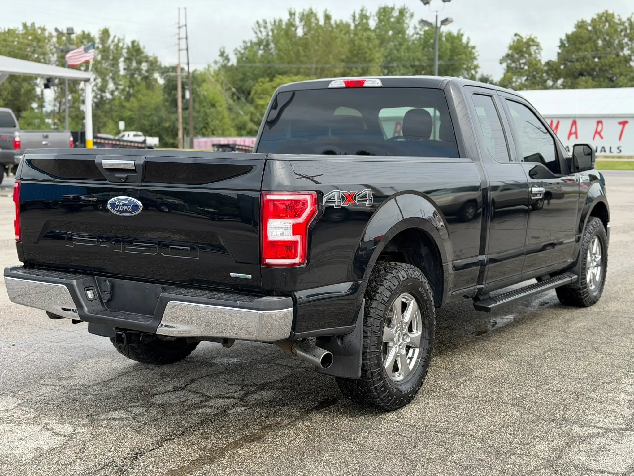 Used 2018 Ford F150 XLT w/ Equipment Group 301A Mid AWD/4WD image 5