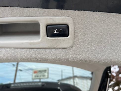 Used 2011 Lexus RX 350 AWD w/ Premium Pkg image 11