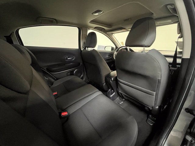 Used 2019 Honda HR-V EX image 12