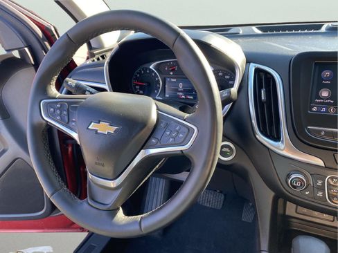 Used 2024 Chevrolet Equinox LT AWD/4WD image 22