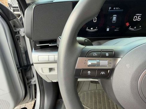 Used 2026 Hyundai Kona SEL Sport FWD image 20