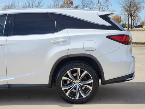 Used 2019 Lexus RX 350L FWD image 10