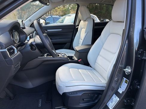 New 2025 MAZDA CX-5 AWD 2.5 S w/ Preferred Package image 14