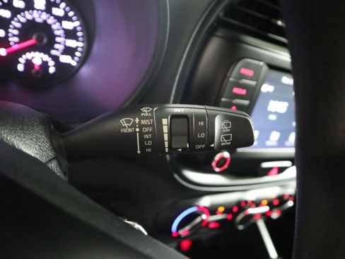 Used 2020 Kia Soul S image 25