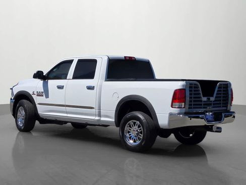 Used 2018 RAM 3500 Tradesman w/ Chrome Appearance Group RWD image 4