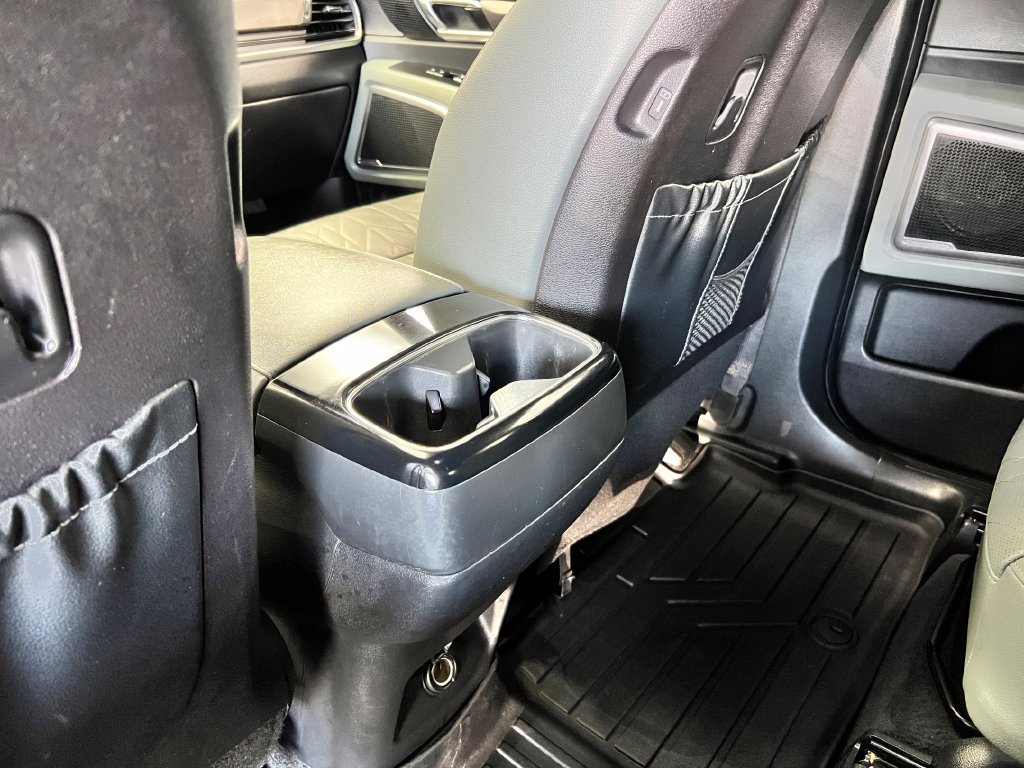 Used 2024 Kia Telluride EX X-Line AWD/4WD image 18