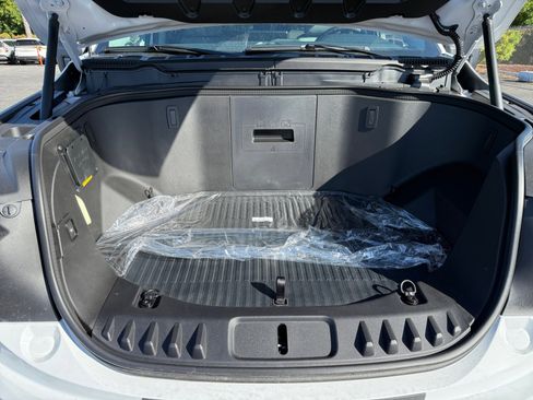 New 2025 Ford F150 Lightning Flash image 20