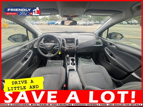 Used 2019 Chevrolet Cruze LS image 13