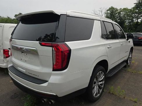 Used 2021 GMC Yukon Denali AWD/4WD image 3