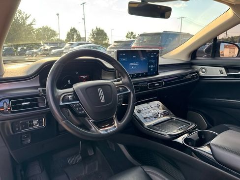 Used 2022 Lincoln Nautilus Reserve w/ Equipment Group 202A AWD/4WD image 13