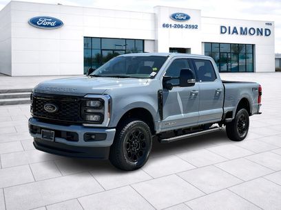 New 2026 Ford F250 Lariat w/ Black Appearance Package