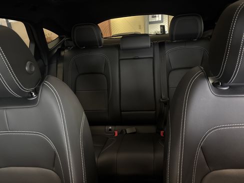 Certified 2024 Jaguar E-PACE R-Dynamic SE image 20