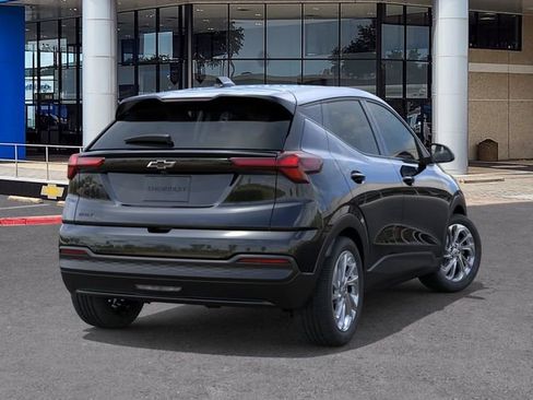 New 2027 Chevrolet Bolt LT w/ Comfort Package FWD image 4
