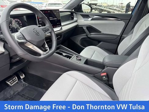 New 2026 Volkswagen Tiguan SE R-Line AWD/4WD image 13