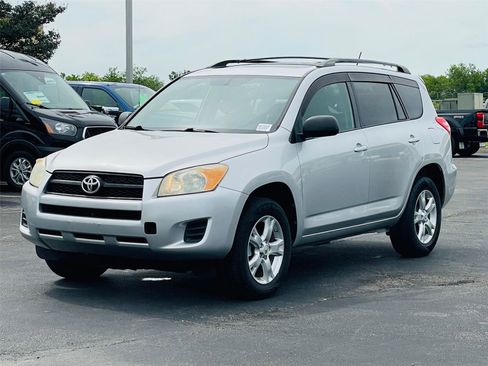Used 2011 Toyota RAV4 2WD w/ Upgrade Value Pkg image 7